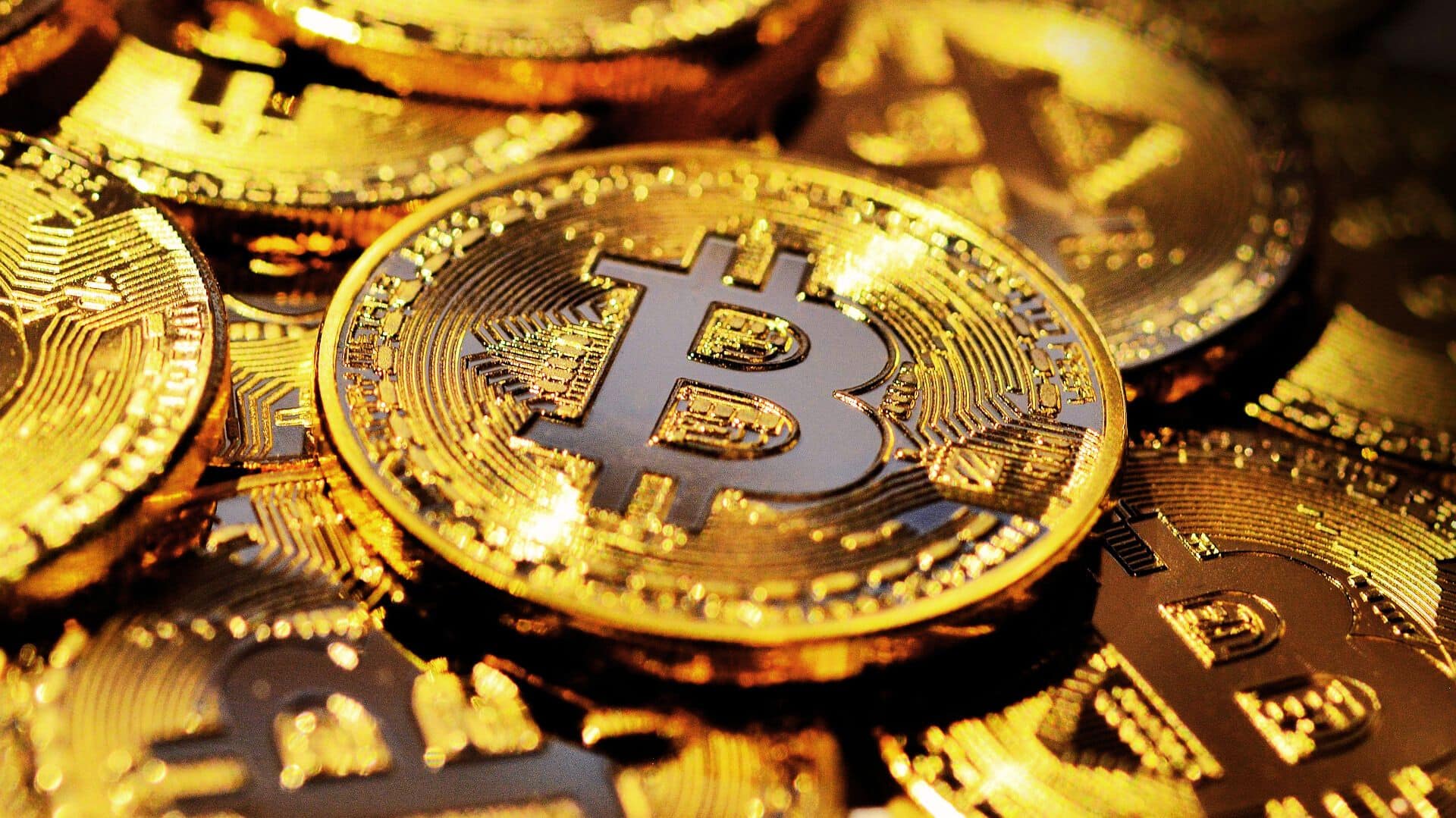 Giganci ostrzą zęby na Bitcoina. Ostatni moment na zakup po rozsądnej cenie?