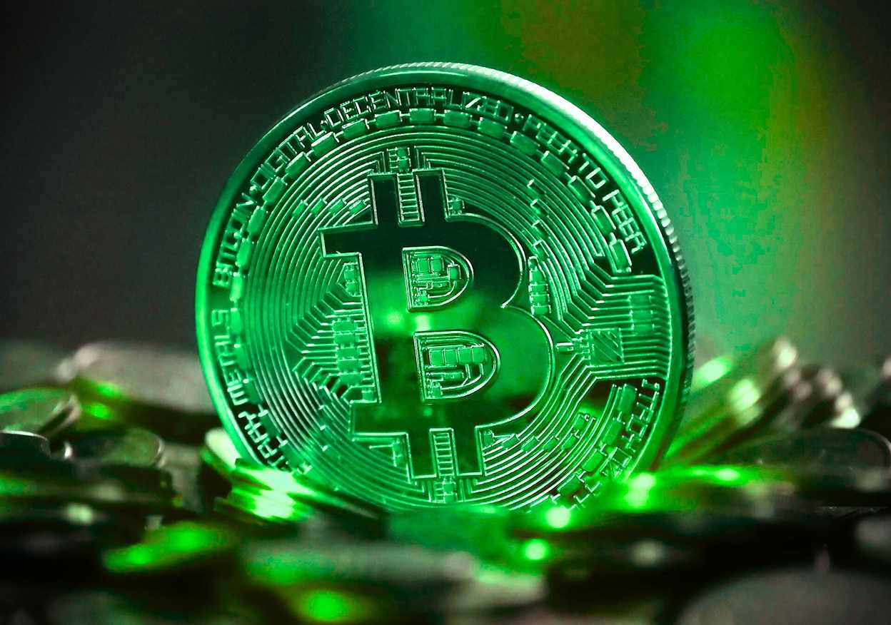 Bitcoin gotowy na eksplozję. „Rynek byka wkracza w ostatnią fazę”. Ostatni moment, żeby coś ugrać?