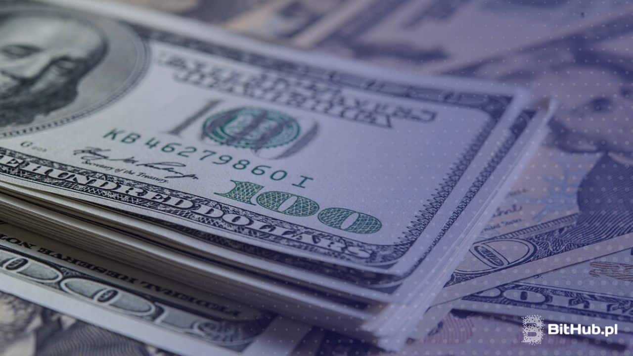 Trump skrytykował Fed. Dolar reaguje w nieoczekiwany sposób