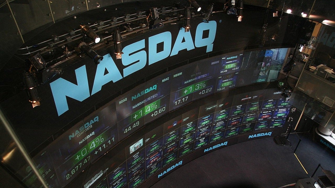 Nasdaq bije rekord – technologiczne akcje triumfują. Fed podsyci euforię do granic?
