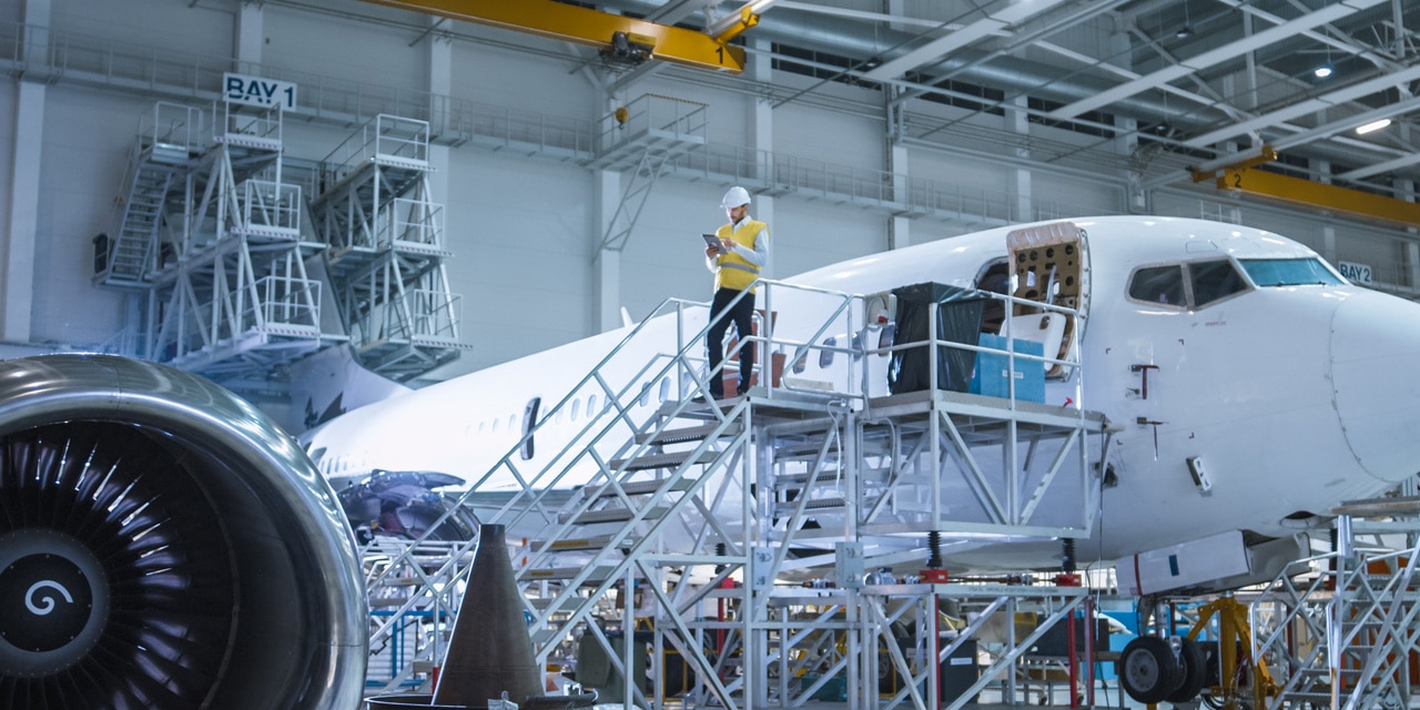 Airbus z podciętymi skrzydłami. Fala strajków w przemyśle lotniczym