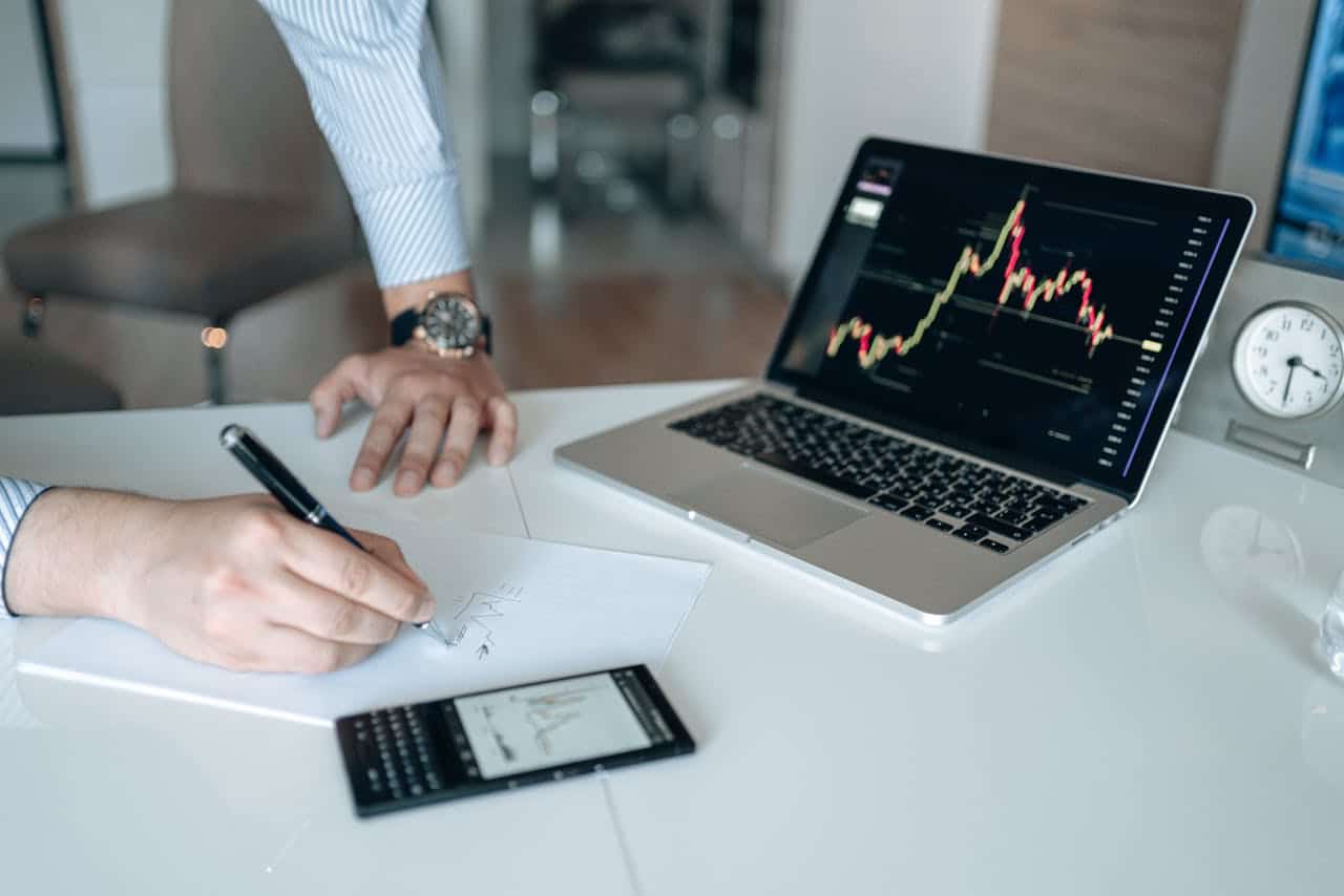 Świetne wieści dla akcjonariuszy spółki z GPW – niebawem solidnie zarobią. Dobry czas na inwestycję?