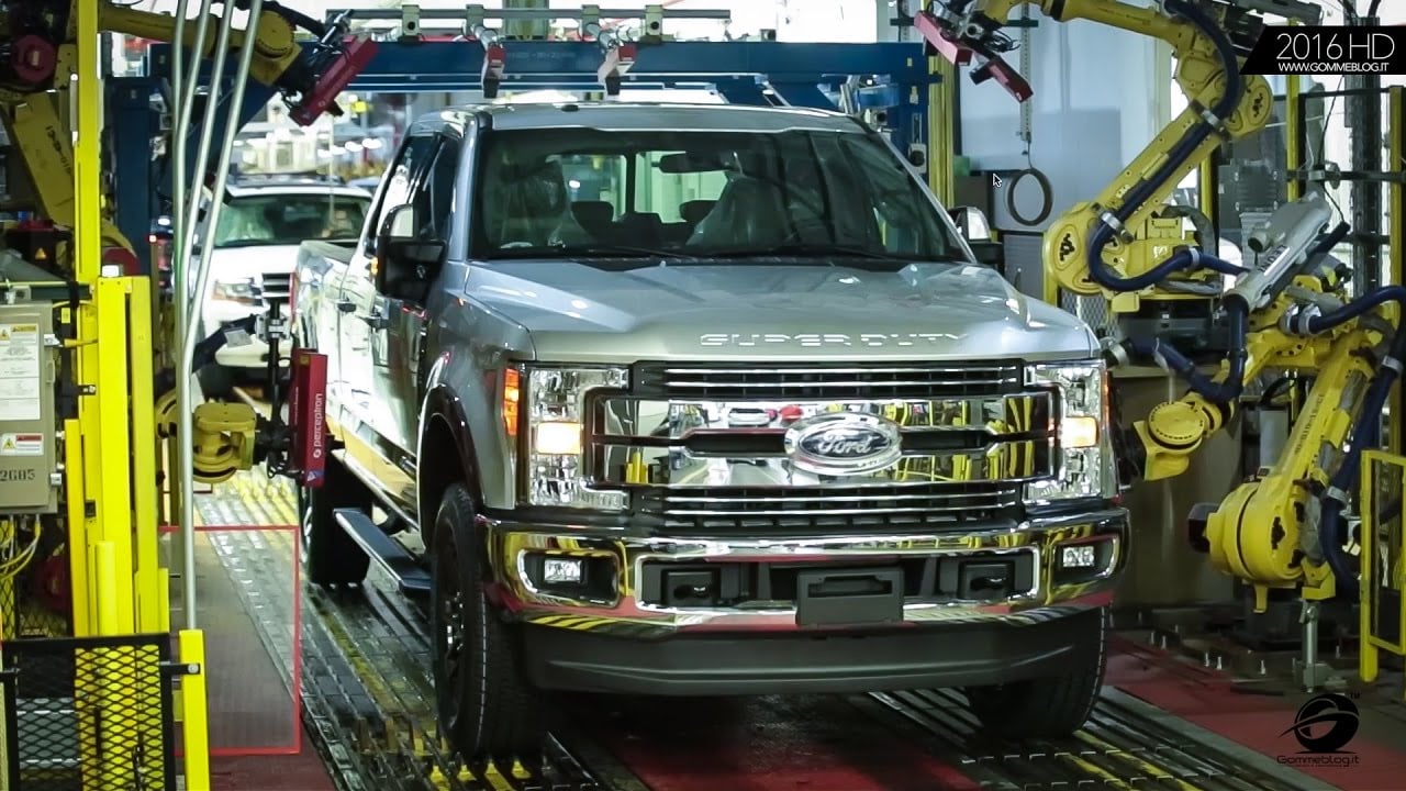 Ford wstrzymuje produkcję bestsellerowego auta. Miliard przewidywanych strat, akcje tąpnęły