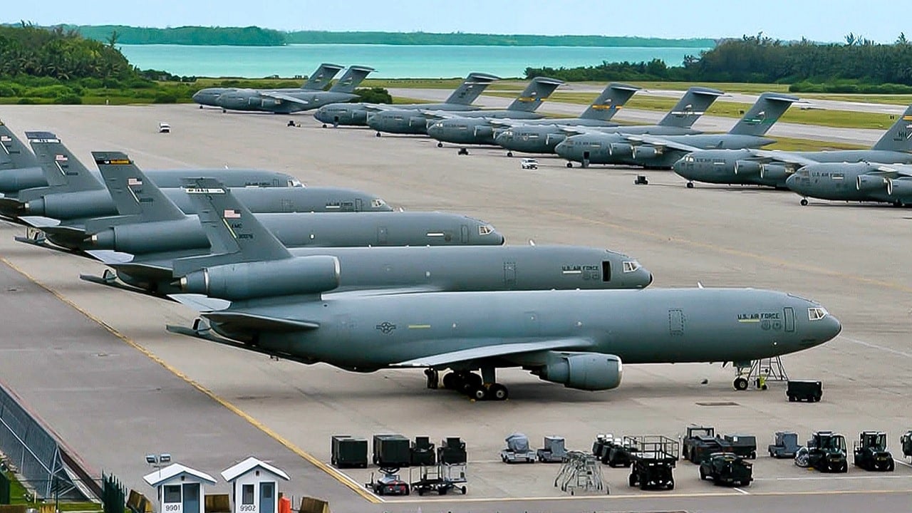 Arcycenna baza: rząd bez powodu oddaje za darmo, potem zapłaci miliardy za dzierżawę *własnej* wyspy