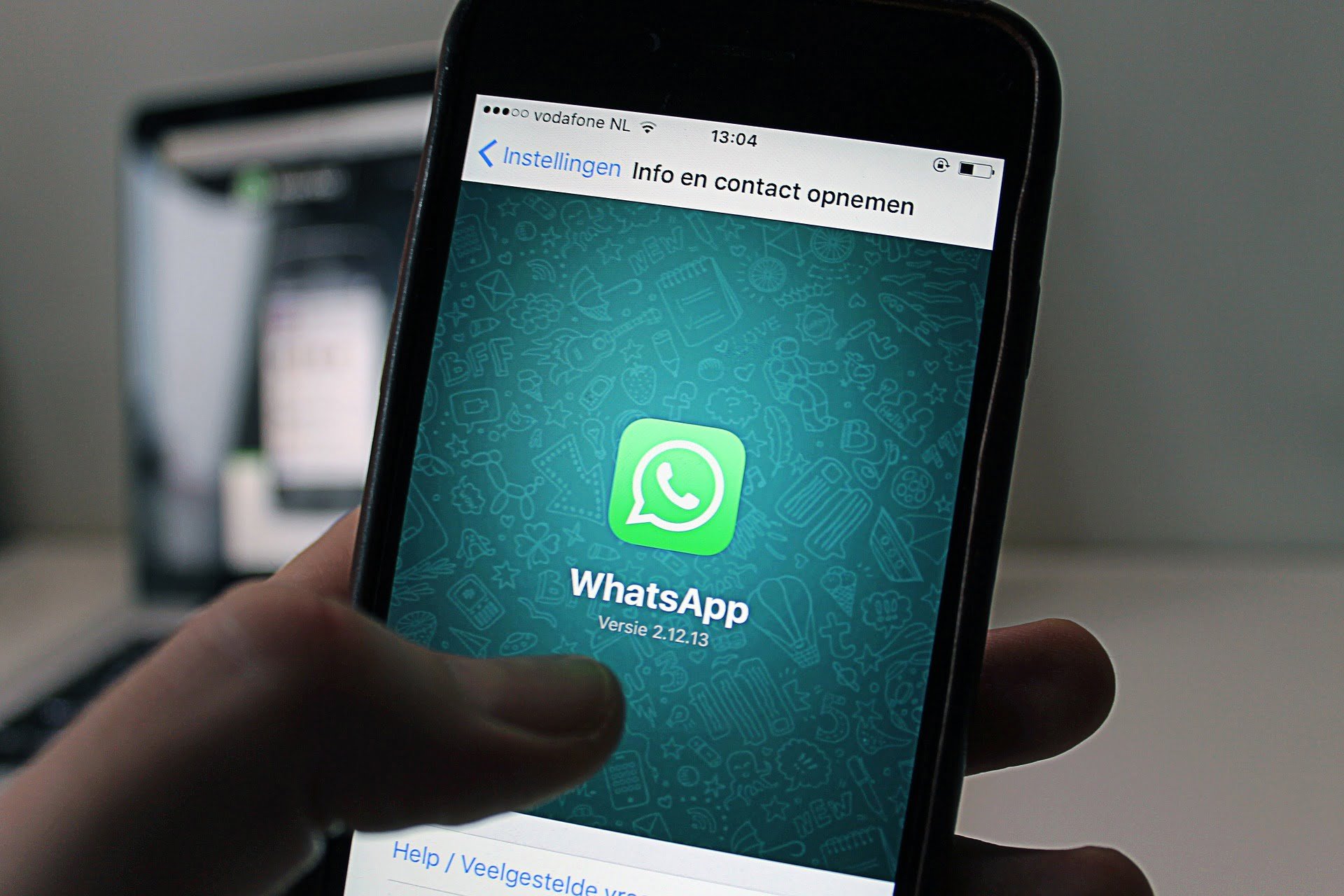 Zhakować WhatsApp jako model biznesowy. Sąd „zakazuje”