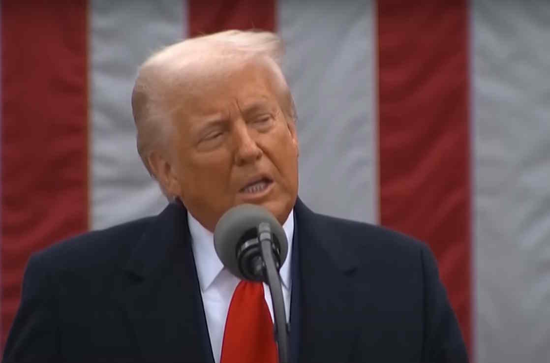 „Trump, coś ty narobił?” Fundusze hedgingowe i ETF-y wyprzedają akcje za ponad 40 mld USD