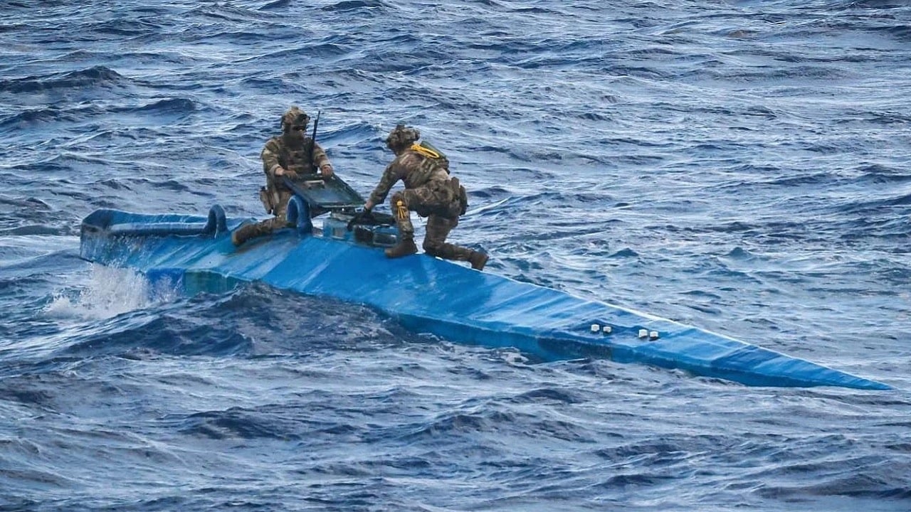 Kokaina z głębin. Tony „towaru” znalezione na okręcie podwodnym