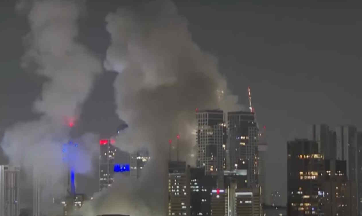 Iran atakuje Izrael falami rakiet. Mamy najnowsze informacje