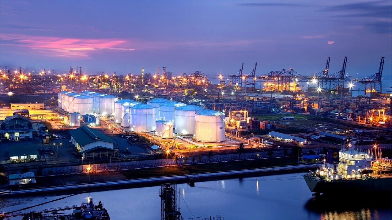 Łapówki warte 17 miliardów dolarów? Afera korupcyjna w energetycznych spółkach skarbu państwa. Przekręt stulecia?