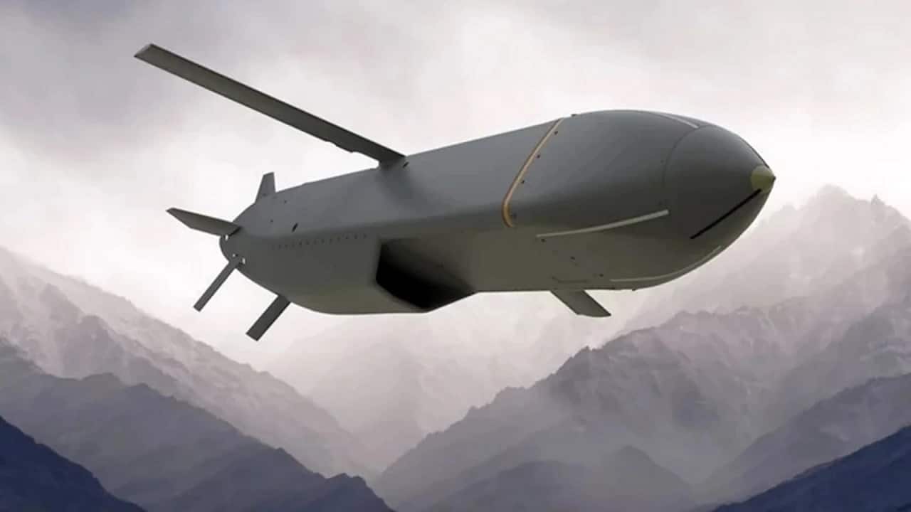 Francja uruchamia produkcję rakiet SCALP po 15 latach. Co wie Macron?