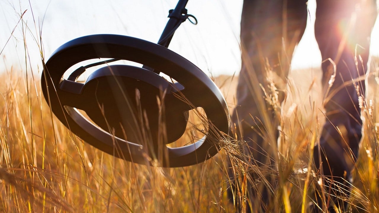 Rolnik znalazł w ziemi złoto warte 2,3 miliarda dolarów — wszystko zabierze mu państwo