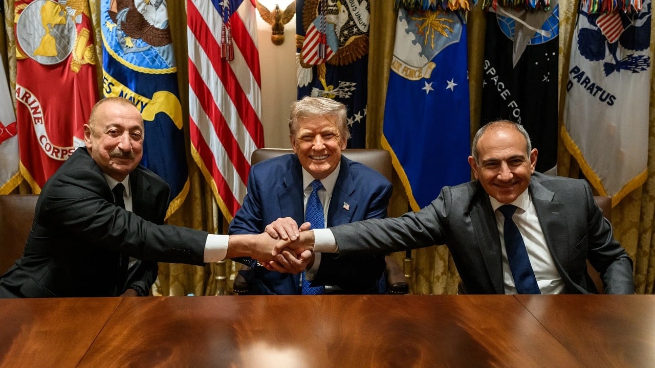 „Eksterytorialny korytarz” i 35-letnia wojna – w końcu skończona. Na jak długo?