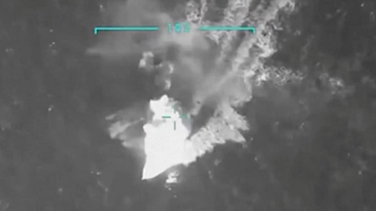 Zatopiona jednostka na Morzu Karaibskim, myśliwce przerzucane na miejsce. W regionie pachnie wojną?