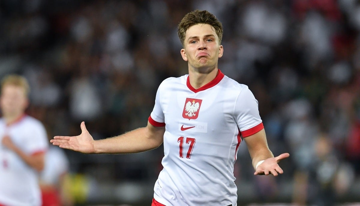 Polski piłkarz wśród najlepszych na świecie! Jak wielką nadzieją jest Oskar Pietuszewski?