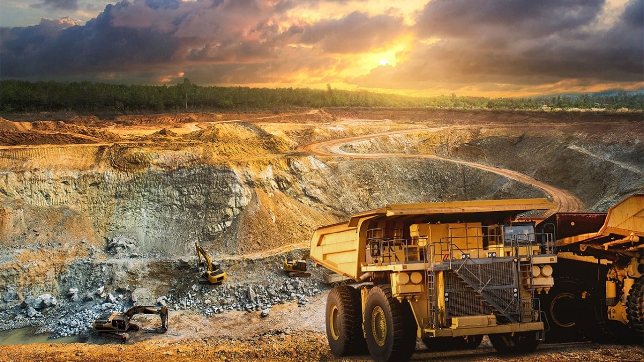 „Ale tym razem to już nam się uda…”. Rząd ogłasza wznowienie wydobycia złota w zagrabionej kopalni – znów