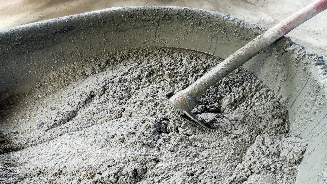 Firma produkująca cement z zarzutami o wspieranie terroryzmu, masowych zbrodni