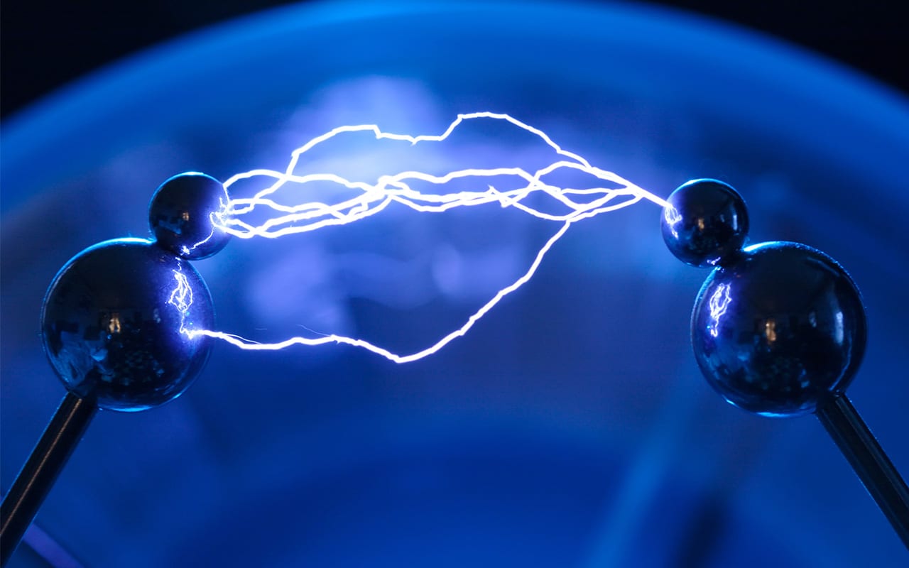 Rząd wyłamuje się z systemu „handlu emisjami” przez kryzys energetyczny, szybujące rachunki za prąd