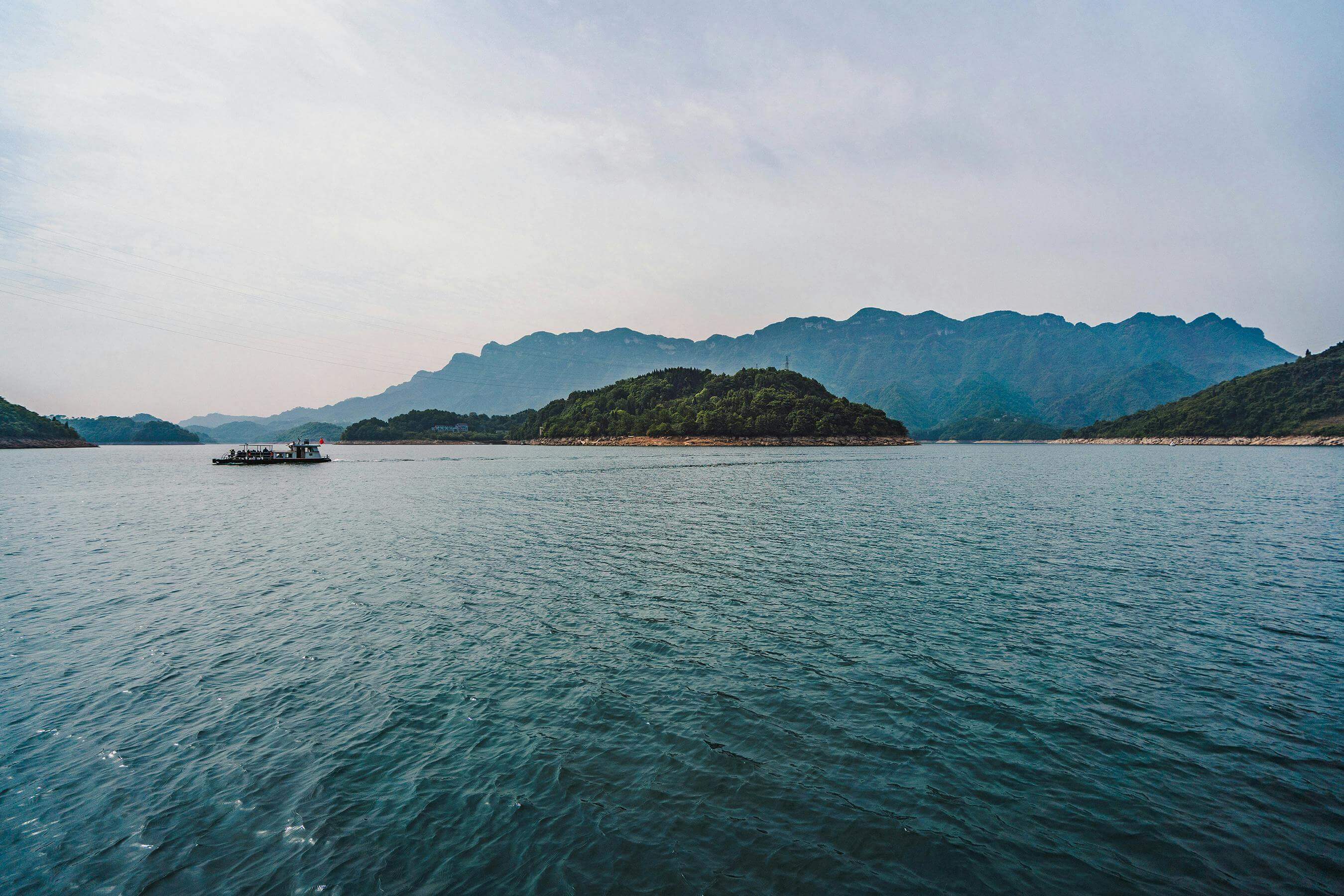 Chiny eskalują wokół wysp z Japonią. 'Dziwna aktywność wojsk’. Pekin odradza podróże! Co się dzieje?