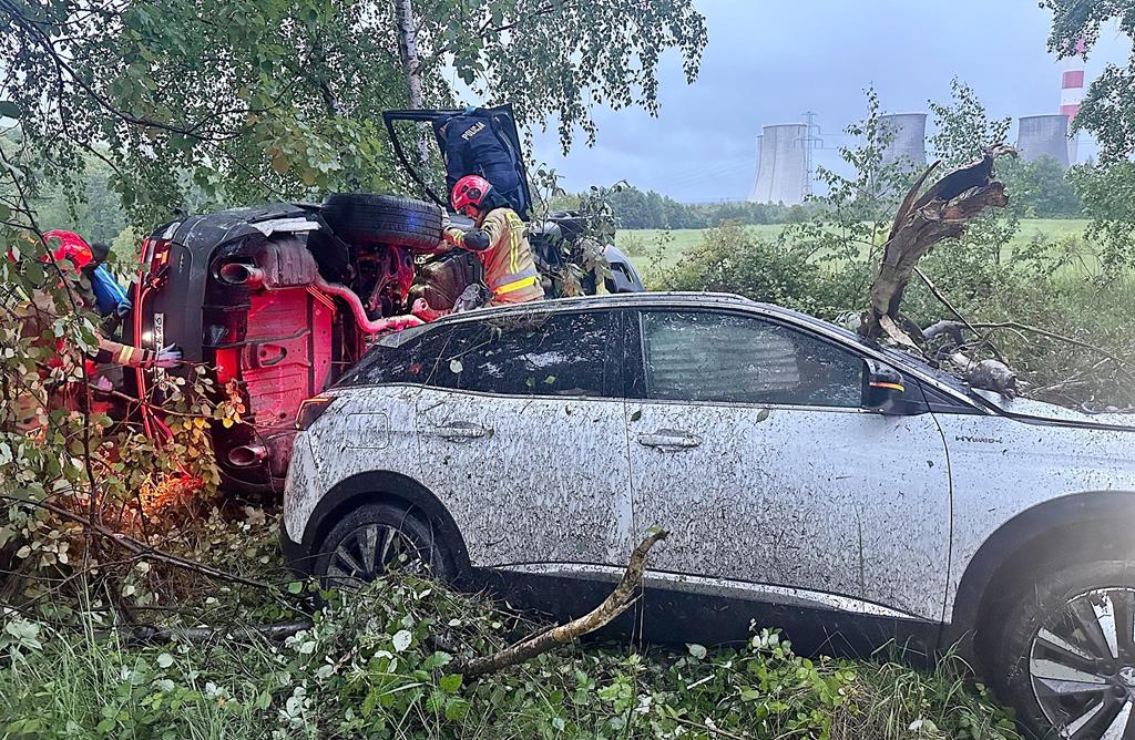Groźna kolizja na DK81. Mieli szczęście, iż wyszli z tego cało