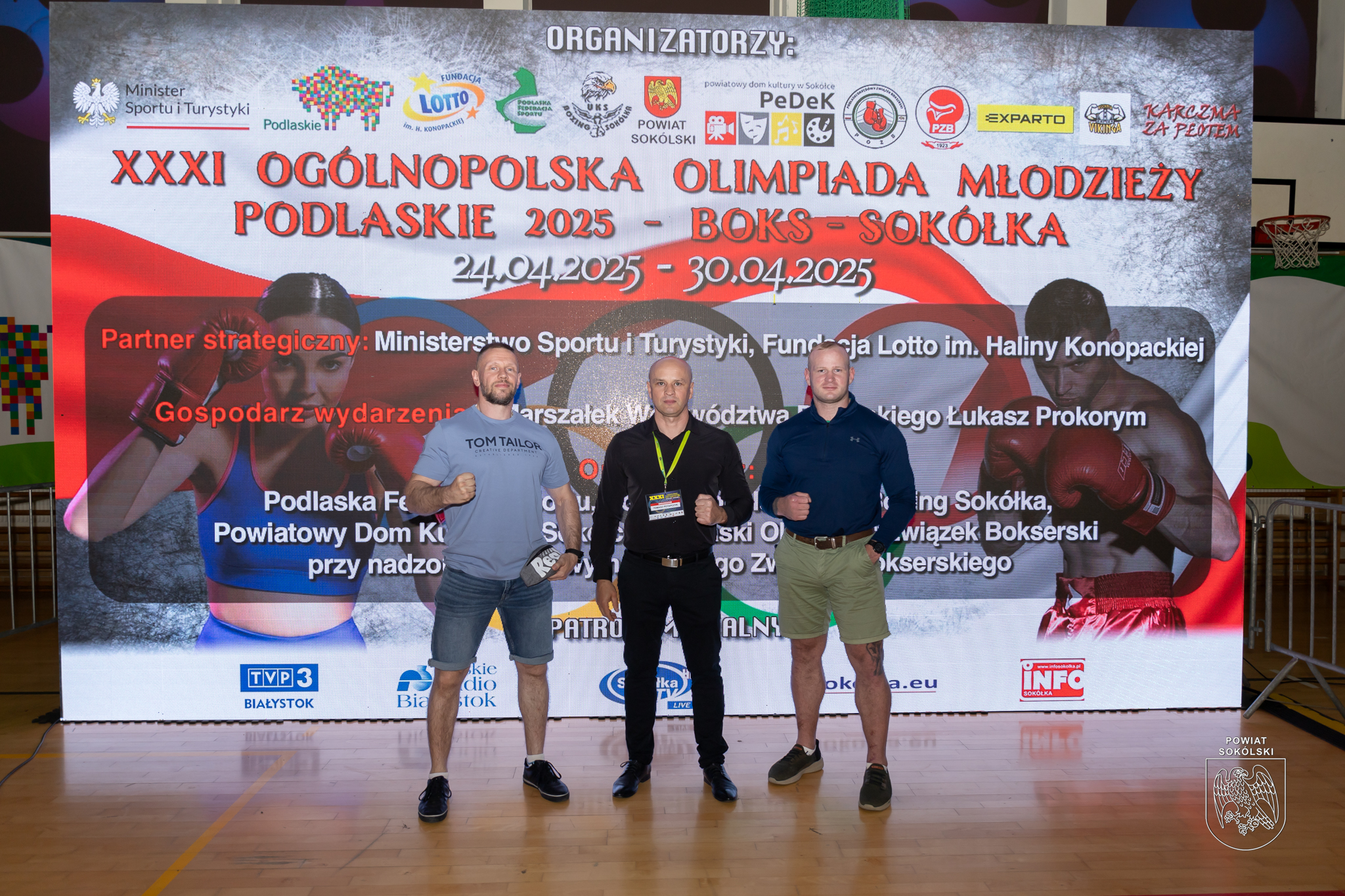 Sokółka znów w centrum sportowych emocji – ruszyła Ogólnopolska Olimpiada Młodzieży w boksie.