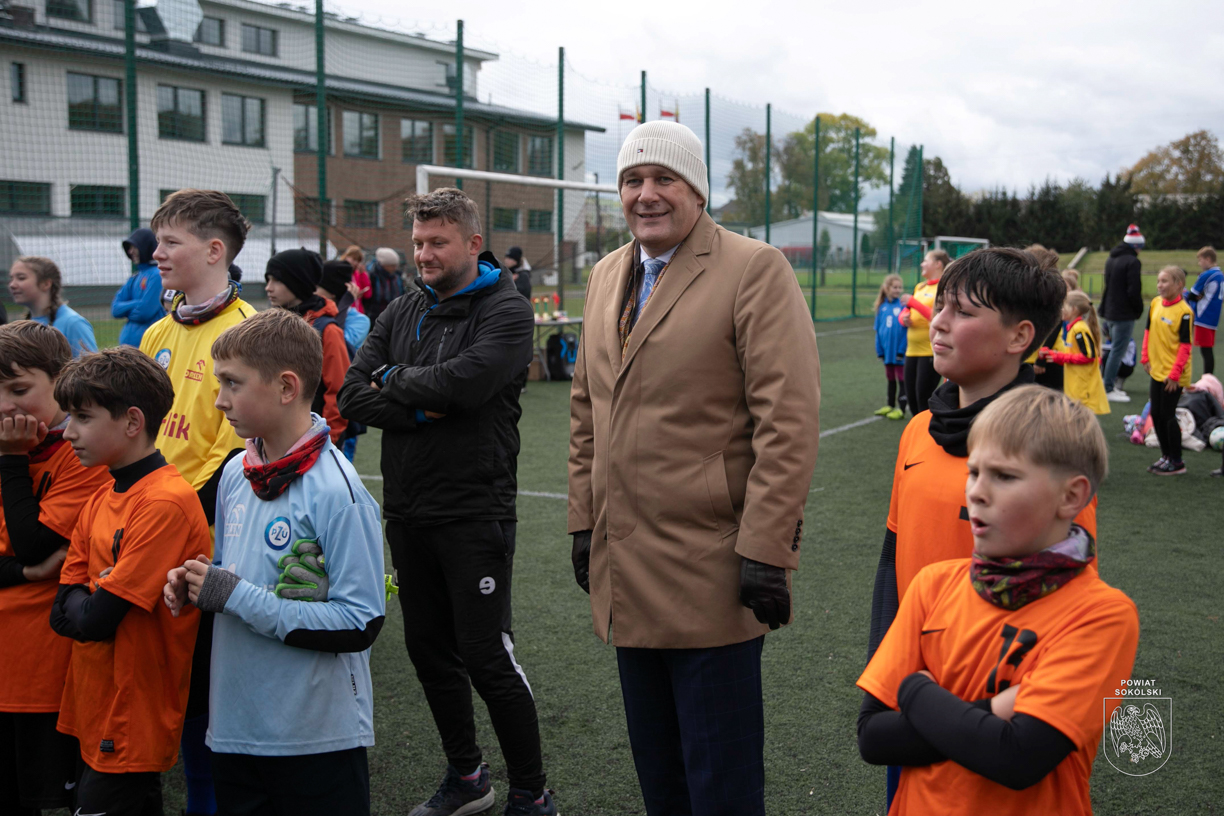 Sport, pasja i dobra zabawa – Mistrzostwa Powiatu Sokólskiego w piłce nożnej ⚽🏆