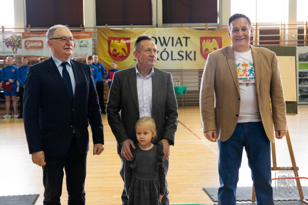 I Powiatowa Spartakiada Seniorów w Sokółce – święto radości, aktywności i wspólnego świętowania niepodległości.