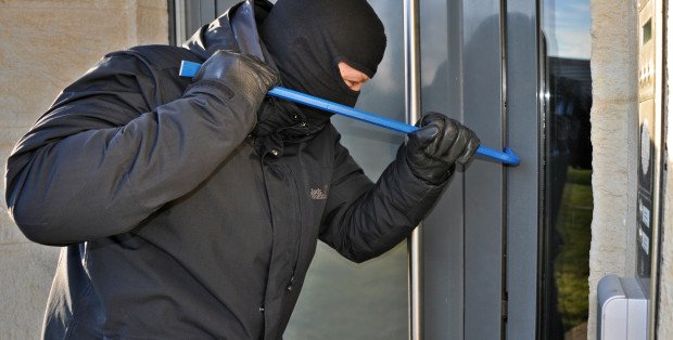 Majówka last minute. Jak nie dać się oszukać i okraść? [SPRAWDŹ]