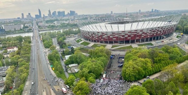 Utrudnienia po meczu na PGE Narodowym. Policja wstrzymała ruch