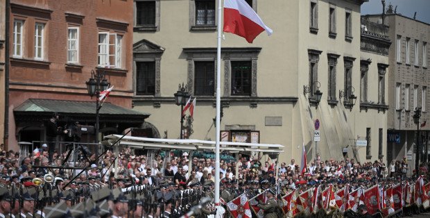 Centralne obchody święta Konstytucji 3 Maja na pl. Zamkowym w Warszawie