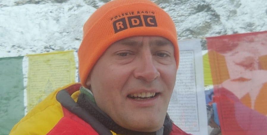 Problemy zdrowotne zatrzymały himalaistę. Karol Adamski przerywa wyprawę na Makalu