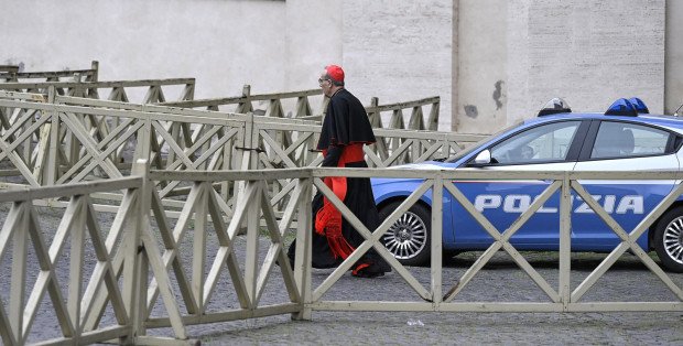 Jutro rozpocznie się konklawe. Co się dzieje w Watykanie?