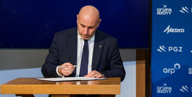 Wybrano nowego prezesa Polskiej Grupy Zbrojeniowej. Kim jest Adam Leszkiewicz?