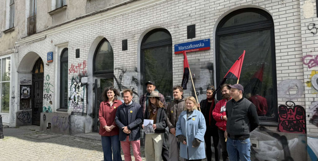 Kamienica przy Marszałkowskiej 66 zostanie sprzedana? Aktywiści: stajemy w obronie mieszkańców