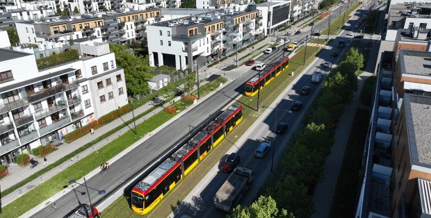 Aleja Rzeczypospolitej w warszawskim Wilanowie w pełni przejezdna