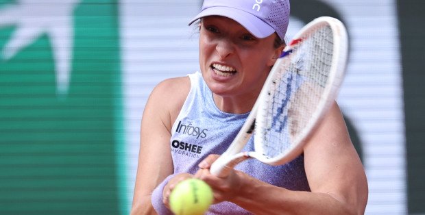 French Open. Iga Świątek pokonała Emmę Raducanu w drugiej rundzie