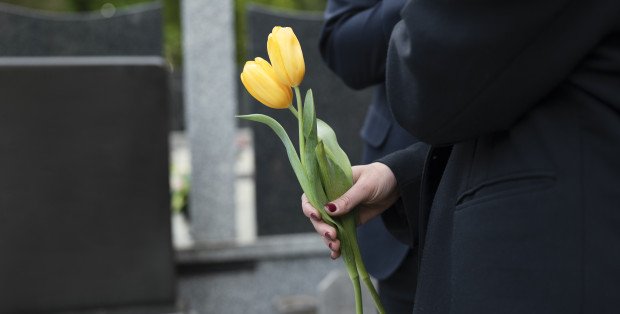 Zasiłek pogrzebowy będzie wyższy. Prezydent podpisał nowelę w tej sprawie