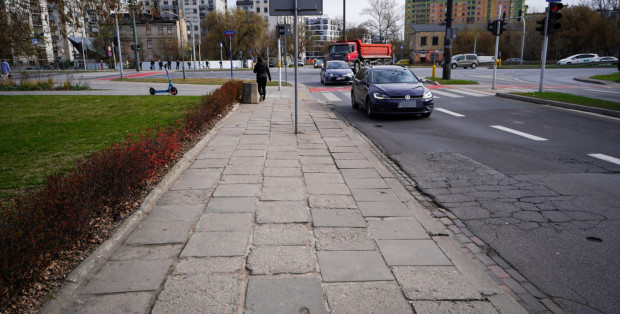 Wakacje pod znakiem utrudnień w Warszawie. Które ulice będą remontowane? [SPRAWDŹ]