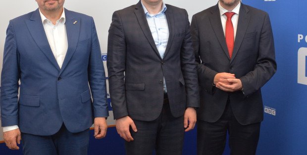 Samorządowcy liczą na realizację kontraktu obiecanego przez Karola Nawrockiego