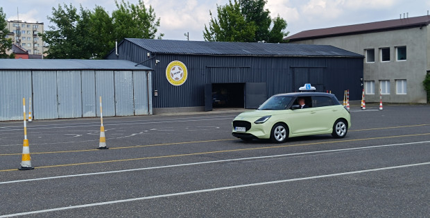Auta z czujnikami do parkowania dla kursantów prawa jazdy? „Trzeba modernizować flotę”