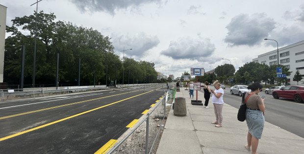 Nowa organizacja ruchu na Trasie Łazienkowskiej. Co się zmienia?