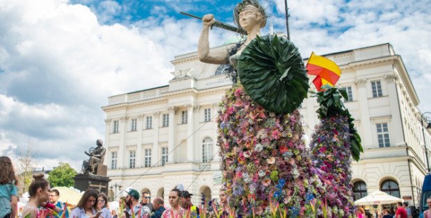 Syrenki opanują stołeczne centrum. Dziś IV Parada Syrenki