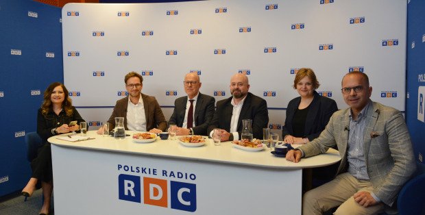 Czy trzeba ponownie przeliczyć głosy w wyborach prezydenckich? Politycy w „Bez ogródek”
