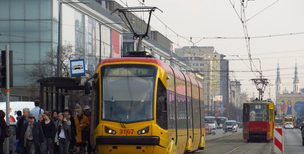 Bez tramwajów na Marszałkowskiej. Rozpoczyna się przebudowa torowiska