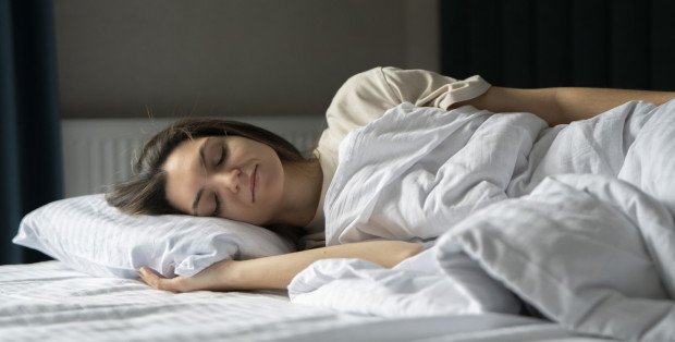 Zdrowy sen a dobre samopoczucie - jak materac wpływa na psychofizyczną regenerację?