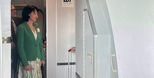 Pierwsi Polacy z Izraela wylądowali w Warszawie