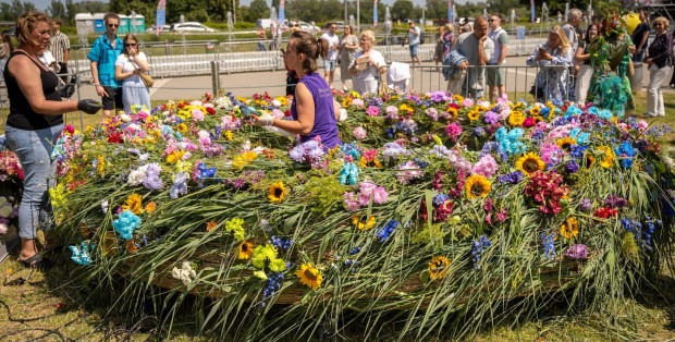 Skoki przez ogniska, topielce i wicie wianków - Noc Świętojańska już dzisiaj