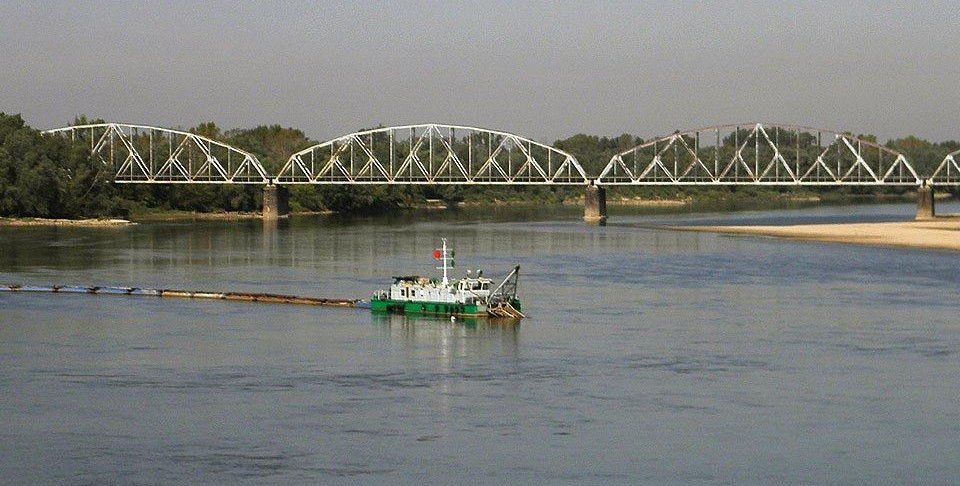 Nowy most w Górze Kalwarii z wydzieloną strefą dla rowerzystów. Będzie bezpieczniej?