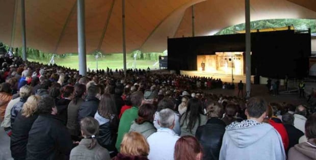 Nieprawidłowości w konkursie na dyrektora Wolskiego Centrum Kultury. Kiedy zajmą się tym radni?