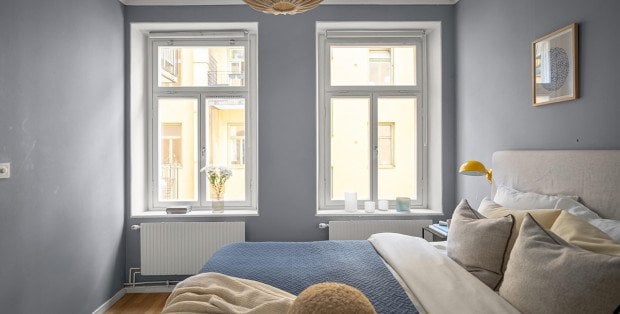 Poduszki i prześcieradła — jak wybrać idealny komplet do sypialni?