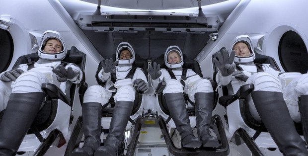 O której dokowanie misji Axiom 4 ze Sławoszem Uznańskim-Wiśniewskim? Zmiana godziny